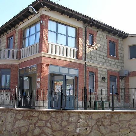 Hotel Rural La Consulta De Исар Экстерьер фото